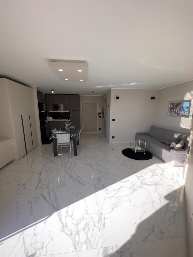 Exclusive Panoramic Sea View In Victoria Beach Menton Eksteriør billede
